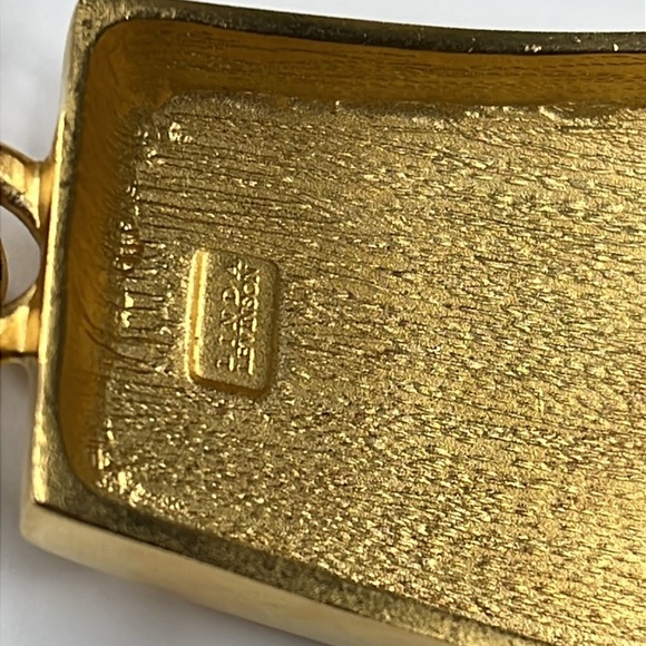 Linda Levinson 1980’s Matte Goldtone Solid Adjustable 31” Drop Chain Belt - Picture 8 of 9